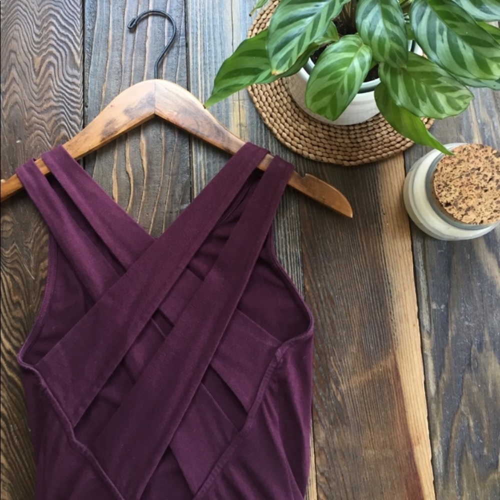 Vintage // Maroon Midi Bodycon Dress // Small